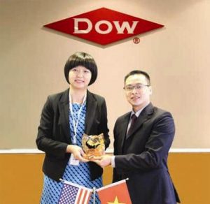 Karofi Việt Nam ký hợp tác đồng phát triển thương hiệu với DOW