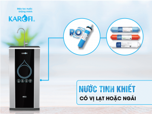 Nước có vị lạ