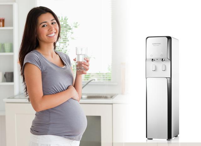 Nước giúp duy trì sức khỏe của mẹ và thai nhi