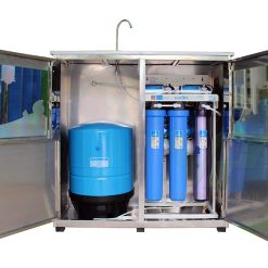 Hình ảnh thực tế máy lọc nước Karofi bán công nghiệp có tủ inox