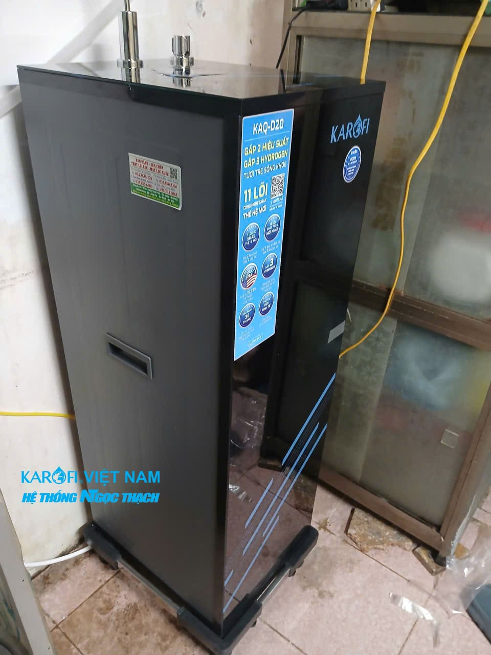 Máy lọc nước Karofi KAQ-D20