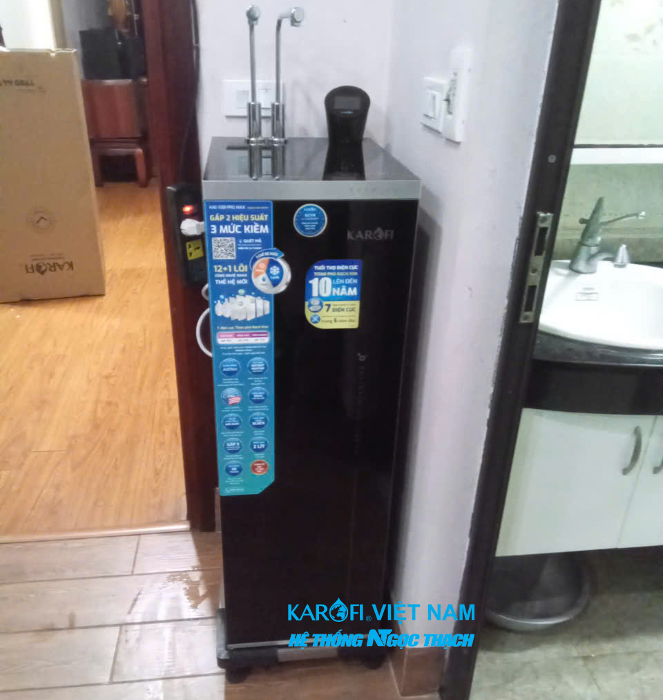 Máy lọc nước nóng lạnh Hydro-ion kiềm Karofi KAE-S88 PROMAX
