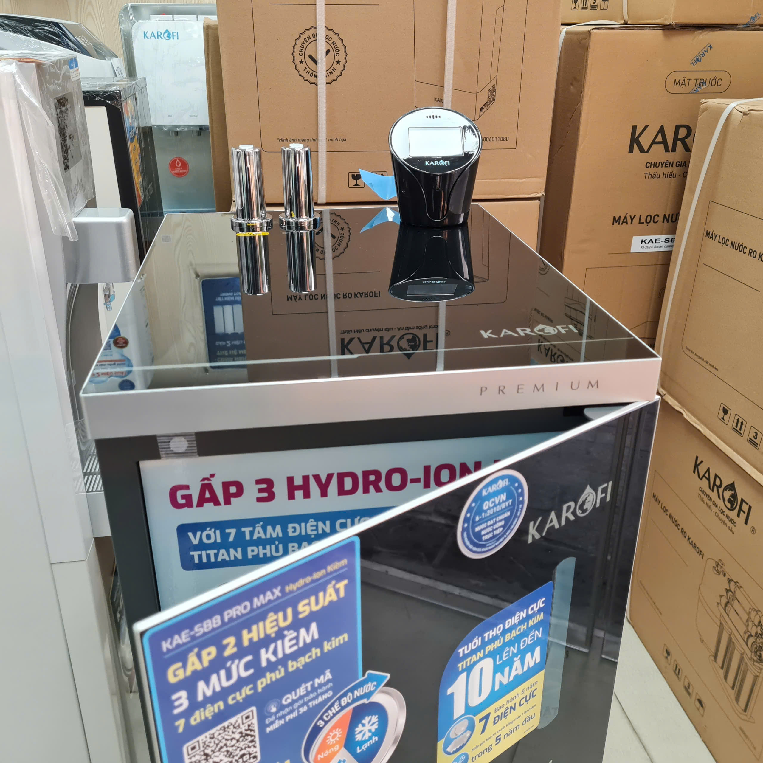 Máy lọc nước nóng lạnh Hydro-ion kiềm Karofi KAE-S88 PROMAX