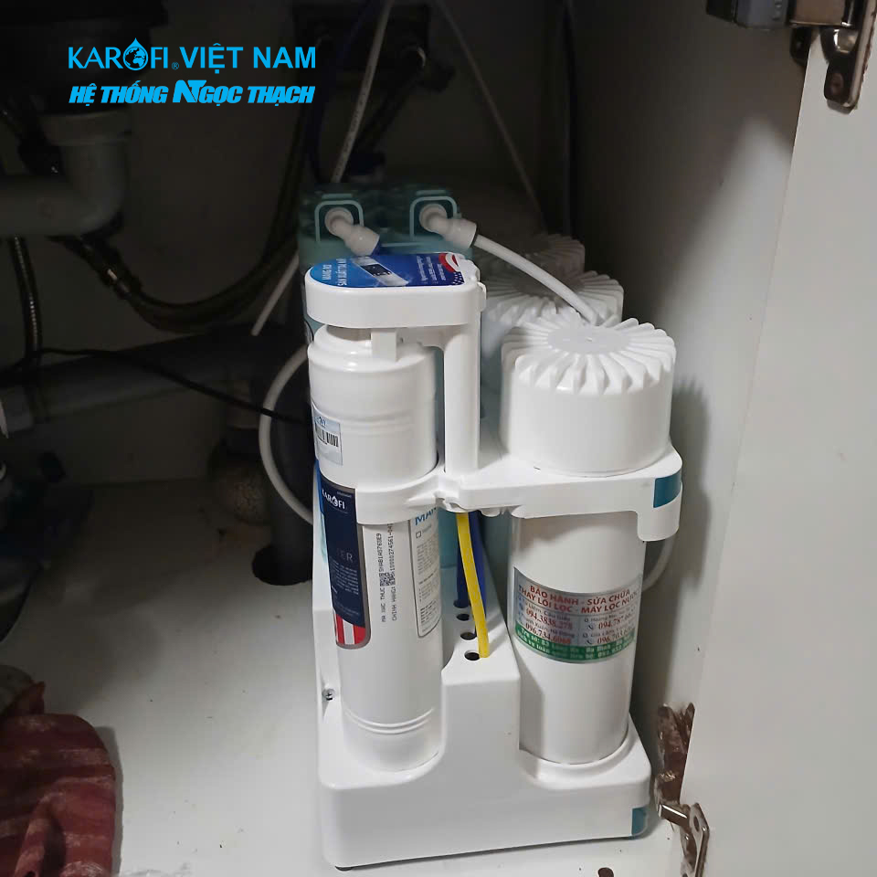 Máy lọc nước Karofi KAQ-U96 PRO